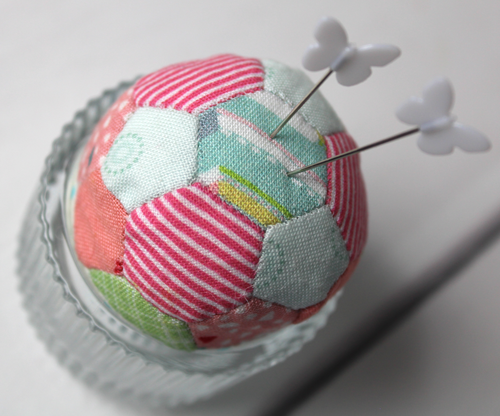 Cupcake candle cushion pattern