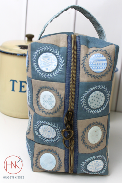 Mini Spot-On Box Pouch
