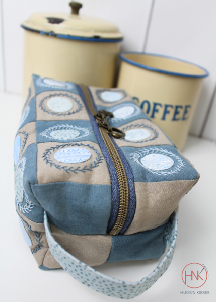 Mini Spot-On Box Pouch