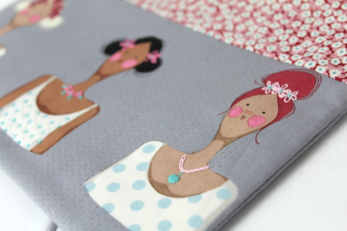 The Girls Zipper Pouch Pattern Only