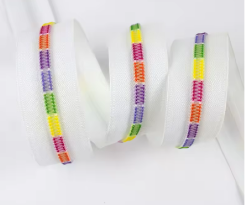 Zipper (White - Rainbow)