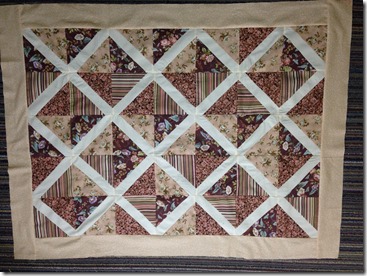 love thy neighbour quilt - love thy neighbour quilt toturial by helen stubbings of hugs 'n kisses